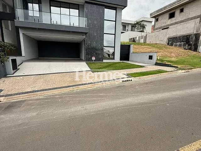 Casa com 300m² 4 quartos e 6 banheiros, à venda, no bairro Jardim Ypê em Paulínia