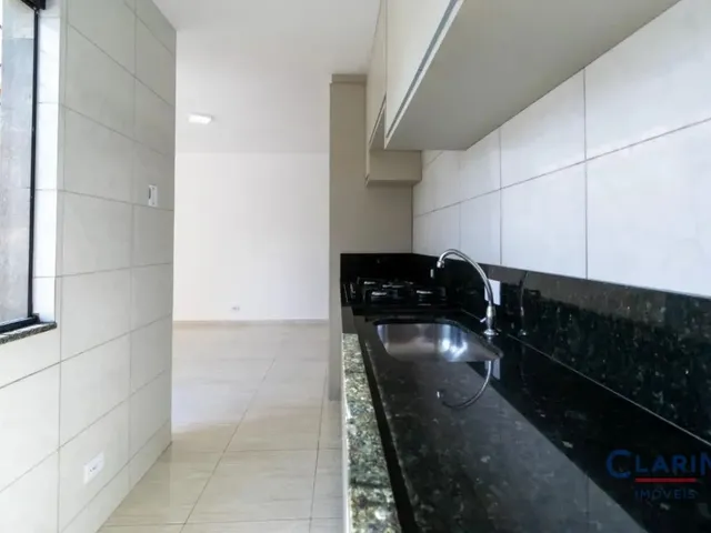 Casa 3 quartos e 2 banheiros, à venda, no bairro VILA SANTA TEREZINHA em Campo Largo