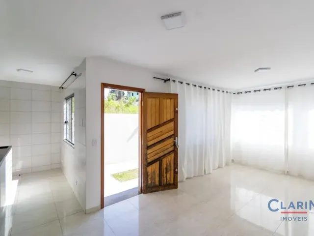 Casa 3 quartos e 2 banheiros, à venda, no bairro VILA SANTA TEREZINHA em Campo Largo