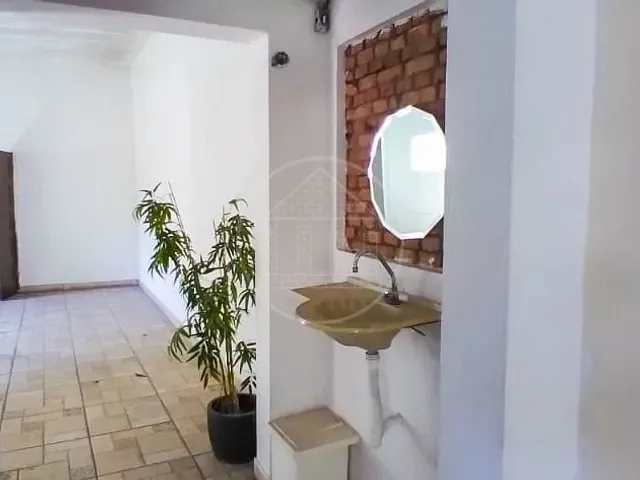 Casa com 377m², à venda ou para alugar, no bairro Socorro em São Paulo