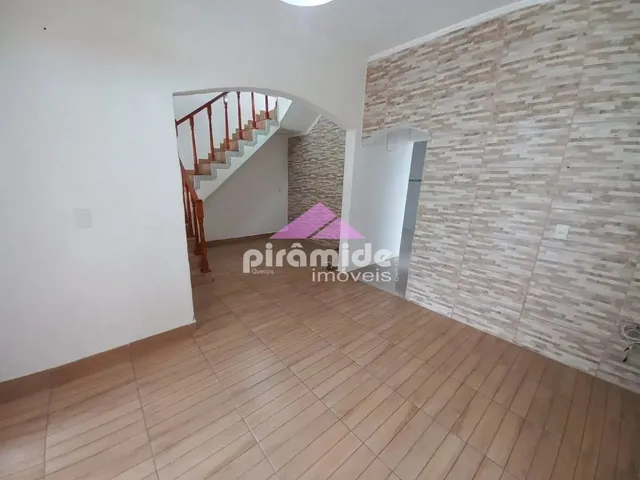 Casa com 150m² 3 quartos e 1 banheiro, à venda, no bairro Santana em São José Dos Campos