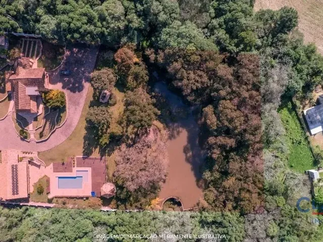 Casa 3 quartos e 3 banheiros, à venda, no bairro RONDINHA em Campo Largo