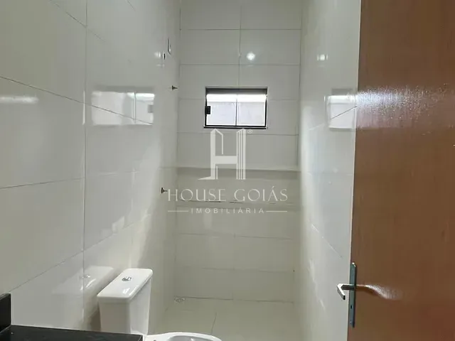 Casa 3 quartos e 2 banheiros, à venda, no bairro Setor Nova Cidade em Nerópolis