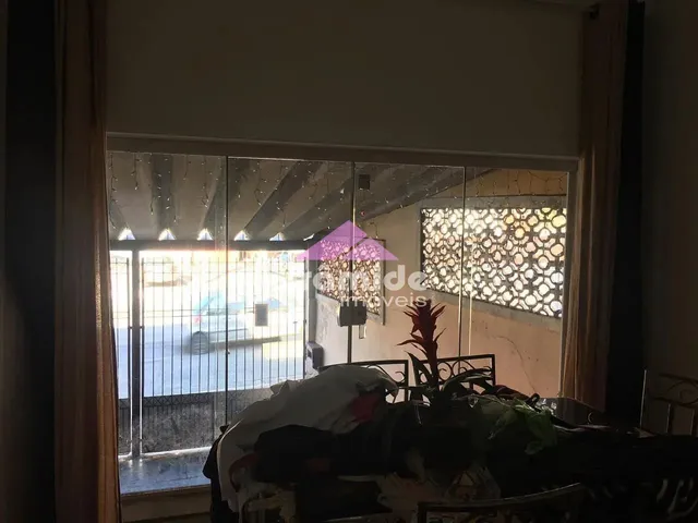 Casa com 250m² 2 quartos e 1 banheiro, à venda, no bairro Jardim Telespark em São José Dos Campos