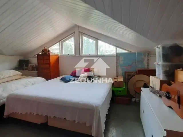 Casa com 725m² 3 quartos e 5 banheiros, à venda, no bairro Alphaville em Santana de Parnaíba