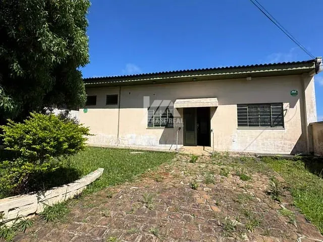 Casa para alugar, no bairro Centro em Guarapuava