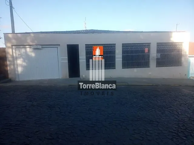 Casa 3 quartos e 3 banheiros, à venda, no bairro Uvaranas em Ponta Grossa