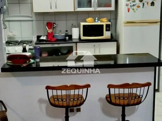 Apartamento com 53m² 1 quarto e 1 banheiro, à venda, no bairro Guilhermina em Praia Grande