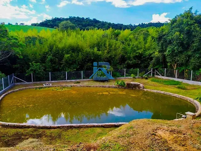 Casa com 1058m² 3 quartos e 3 banheiros, à venda, no bairro Sítio da Moenda em Itatiba