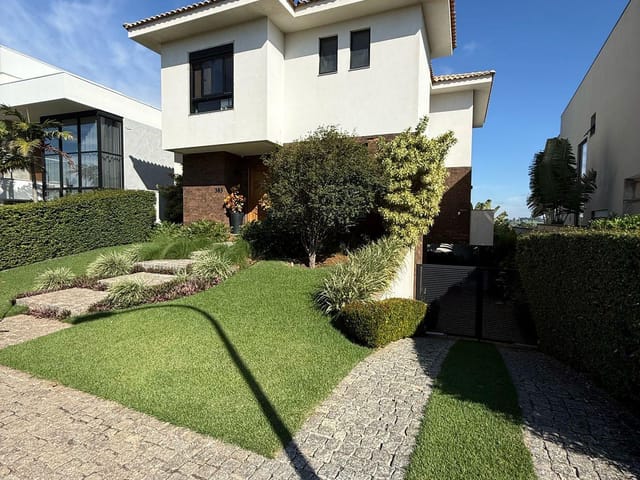 Casa com 455m² 4 quartos e 5 banheiros, à venda ou para alugar, no bairro Alphaville Dom Pedro 3 em Campinas