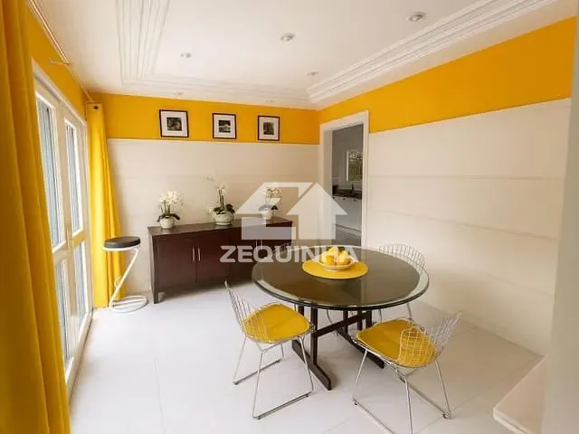 Casa com 550m² 4 quartos e 5 banheiros, à venda, no bairro Alphaville em Santana De Parnaiba