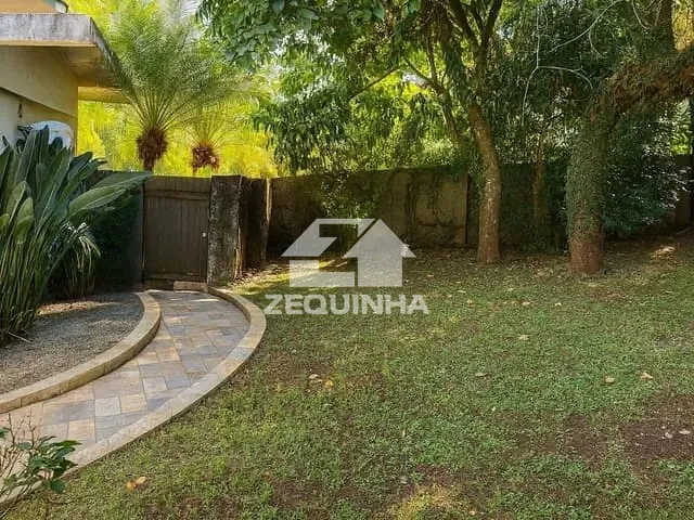 Casa com 550m² 4 quartos e 5 banheiros, à venda, no bairro Alphaville em Santana De Parnaiba