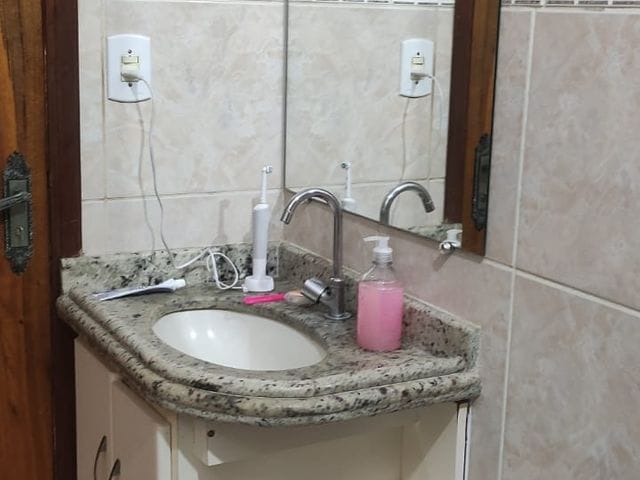 Casa com 250m² 3 quartos e 2 banheiros, à venda, no bairro Jardim Continental em Londrina