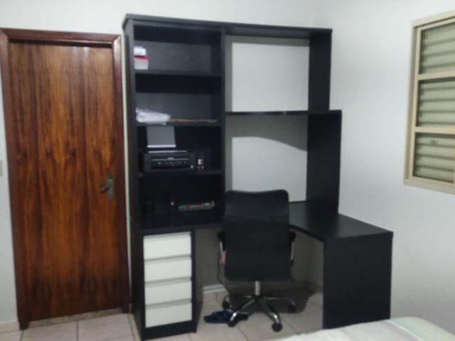 Casa com 250m² 3 quartos e 2 banheiros, à venda, no bairro Jardim Continental em Londrina