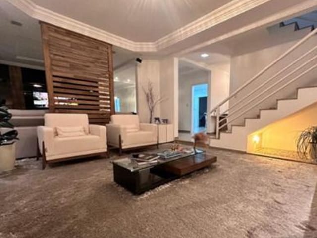 Casa com 360m² 5 quartos e 4 banheiros, à venda, no bairro Jardim das Colinas em São José dos Campos