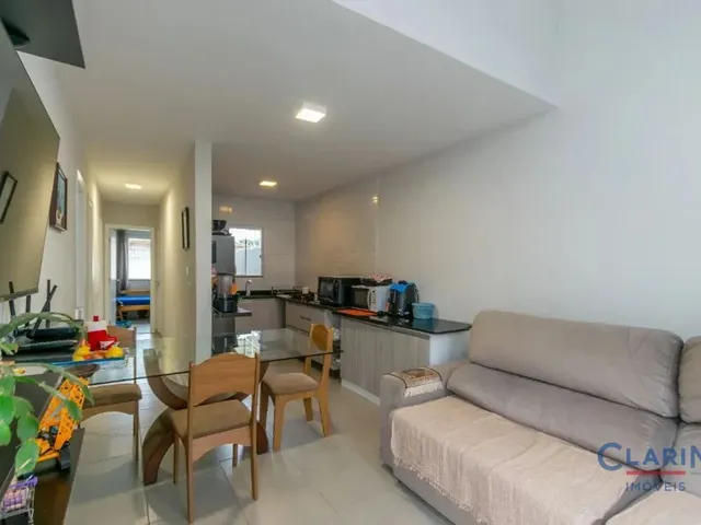 Casa 3 quartos e 2 banheiros, à venda, no bairro MORADIAS SÃO MARCOS em Campo Largo