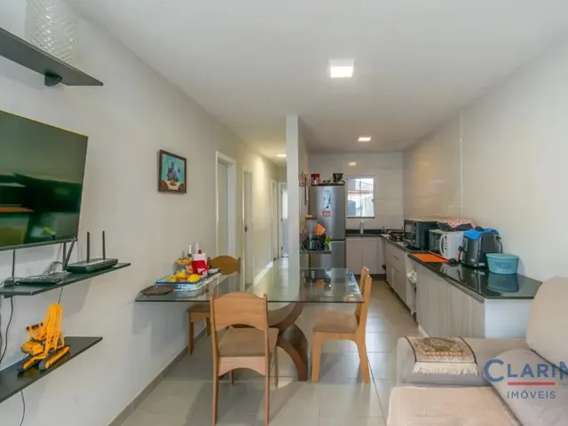 Casa 3 quartos e 2 banheiros, à venda, no bairro MORADIAS SÃO MARCOS em Campo Largo