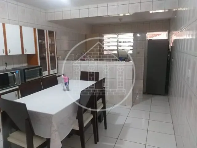 Casa com 300m² 2 quartos e 2 banheiros, à venda, no bairro Cantinho do Céu em São Paulo