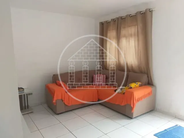 Casa com 300m² 2 quartos e 2 banheiros, à venda, no bairro Cantinho do Céu em São Paulo