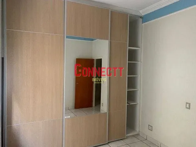 Casa com 250m² 3 quartos e 4 banheiros, à venda, no bairro Planalto Verde em Ribeirão Preto