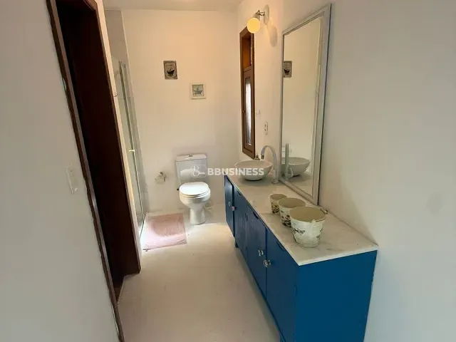 Casa 2 quartos e 2 banheiros, à venda, no bairro São Pedro da Terceira Légua em Caxias do Sul