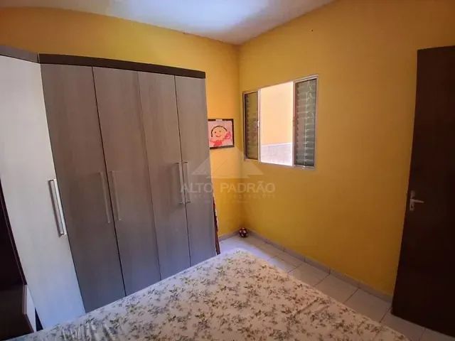Casa com 107m² 3 quartos e 2 banheiros, à venda, no bairro Jardim Estrela em Mauá