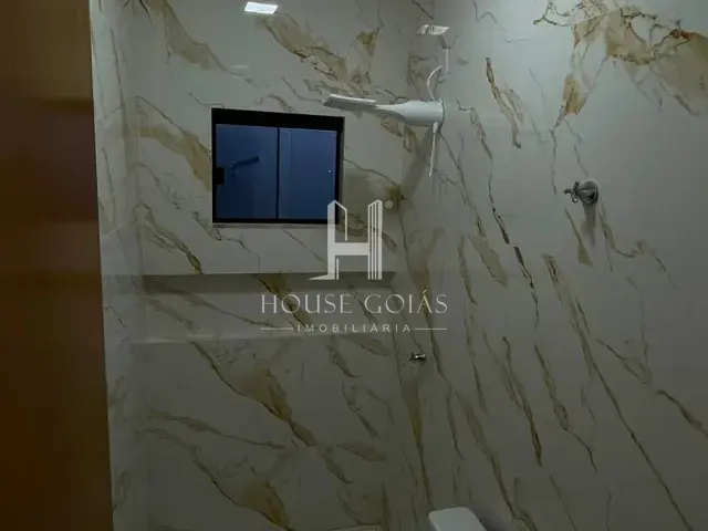 Casa 2 quartos e 2 banheiros, à venda, no bairro Residencial Campos Dourados em Goiânia
