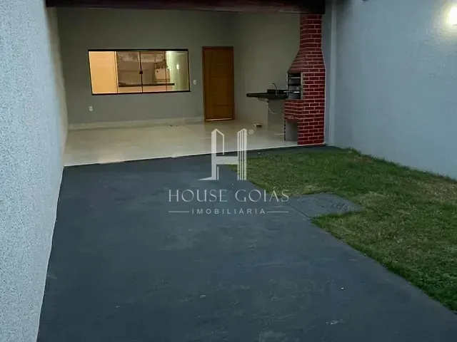 Casa 2 quartos e 2 banheiros, à venda, no bairro Residencial Campos Dourados em Goiânia
