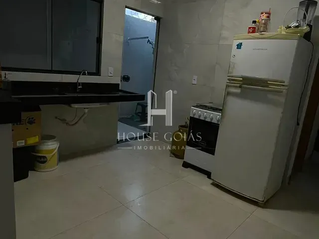 Casa 2 quartos e 2 banheiros, à venda, no bairro Residencial Campos Dourados em Goiânia