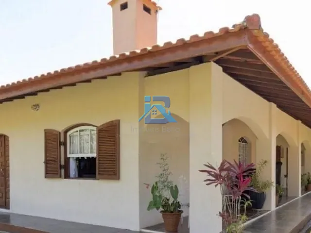 Casa com 1500m² 5 quartos e 3 banheiros, à venda, no bairro Jardim Nossa Senhora das Graças em Itatiba