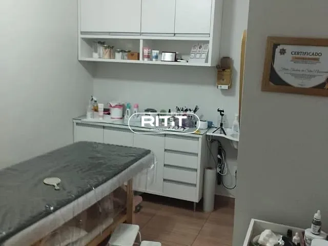 Casa com 340m² 4 quartos e 8 banheiros, à venda, no bairro Jardim Nossa Senhora de Fátima em Hortolândia
