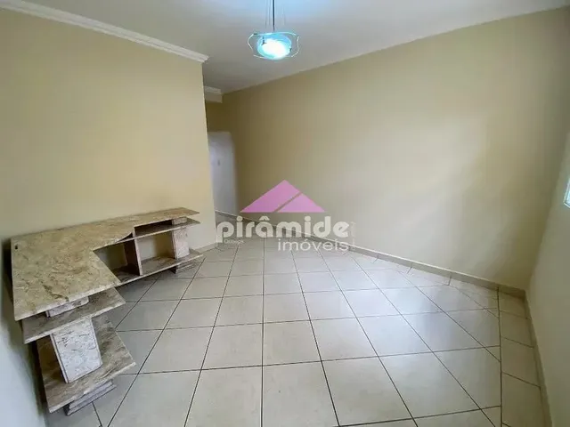 Casa com 125m² 3 quartos e 3 banheiros, para alugar, no bairro Jardim Satélite em São José Dos Campos