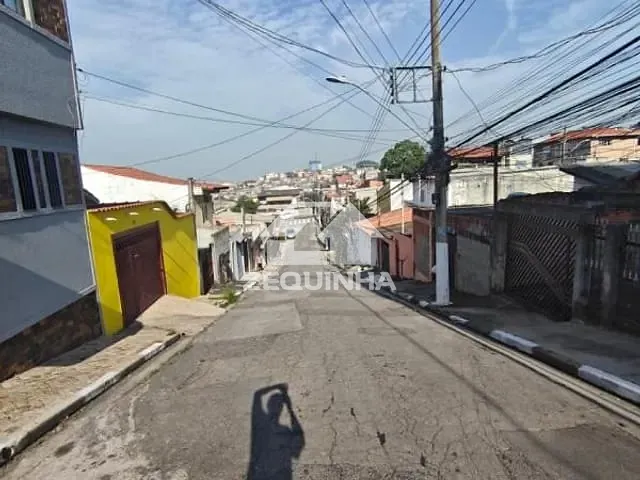 Casa com 161m² 2 quartos e 1 banheiro, à venda, no bairro Veloso em Osasco