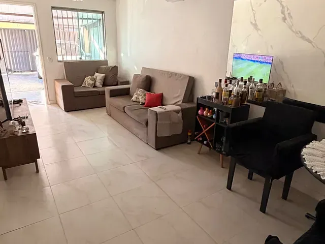 Casa 2 quartos e 3 banheiros, à venda, no bairro Vila Verde em Campos dos Goytacazes