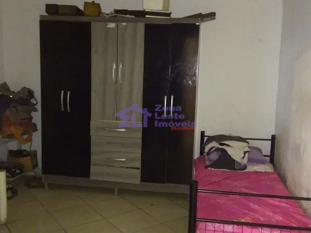 Casa com 250m² 3 quartos e 2 banheiros, à venda, no bairro Parque Guarani em São Paulo