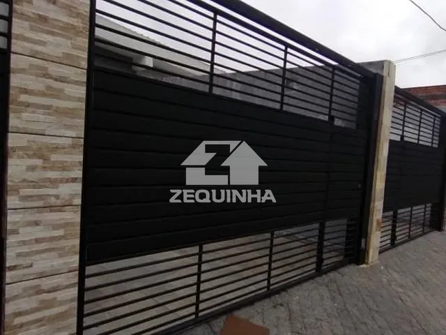 Casa com 60m² 2 quartos e 1 banheiro, para alugar, no bairro Umuarama em Osasco