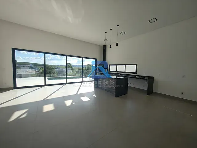 Casa com 400m² 3 quartos e 1 banheiro, à venda, no bairro Portal San Giovanni em Itatiba