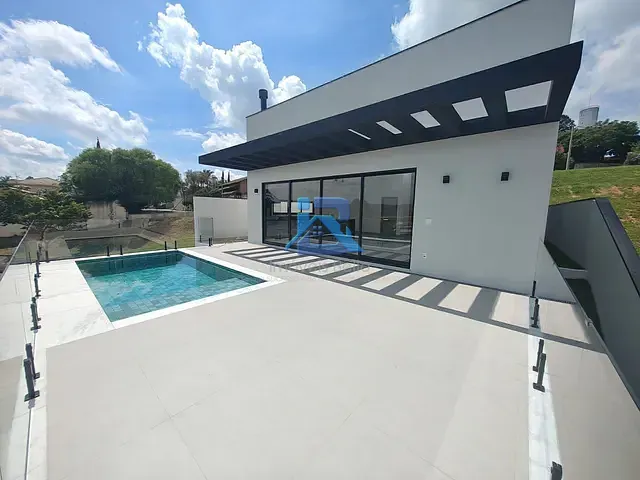Casa com 400m² 3 quartos e 1 banheiro, à venda, no bairro Portal San Giovanni em Itatiba