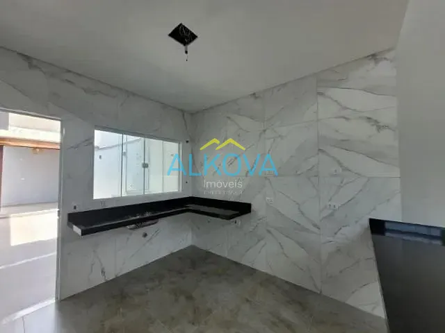 Casa com 188m² 3 quartos e 2 banheiros, à venda, no bairro Jardim Altos de Santana em Jacareí