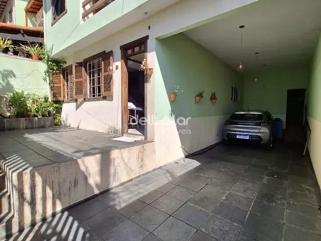 Casa com 360m² 3 quartos e 3 banheiros, à venda, no bairro Floramar em Belo Horizonte