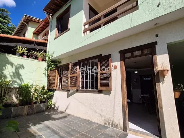Casa com 360m² 3 quartos e 3 banheiros, à venda, no bairro Floramar em Belo Horizonte