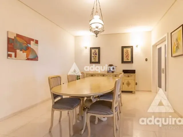 Casa com 1037m² 4 quartos e 3 banheiros, à venda ou para alugar, no bairro Estrela em Ponta Grossa
