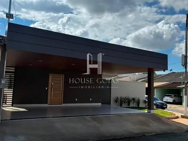 Casa com 250m² 3 quartos e 4 banheiros, à venda, no bairro Parque João Braz - Cidade Industrial em Goiânia