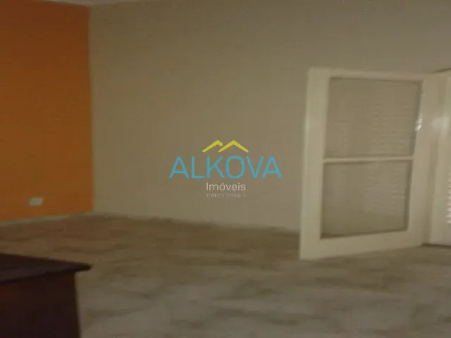 Casa com 659m² 3 quartos e 5 banheiros, à venda, no bairro Vila Expedicionários Cruzeirenses em Cruzeiro