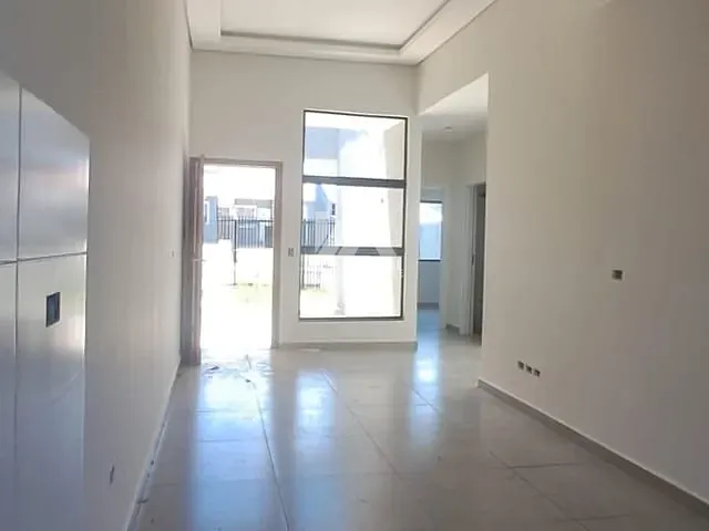 Casa com 125m² 3 quartos e 1 banheiro, à venda, no bairro Cará-cará em Ponta Grossa
