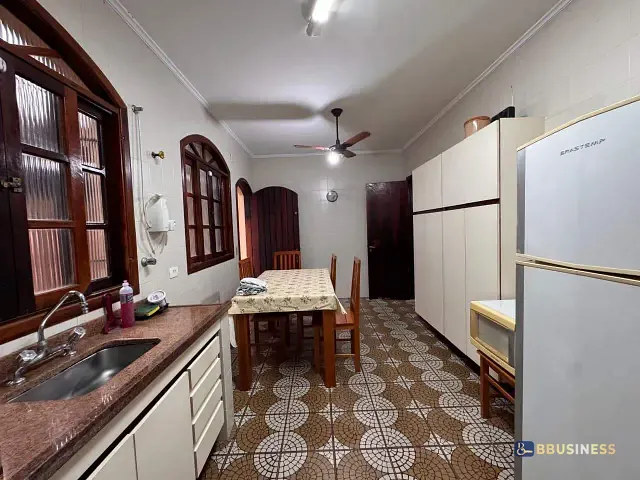 Casa 5 quartos e 5 banheiros, à venda, no bairro Rio da Praia em Bertioga