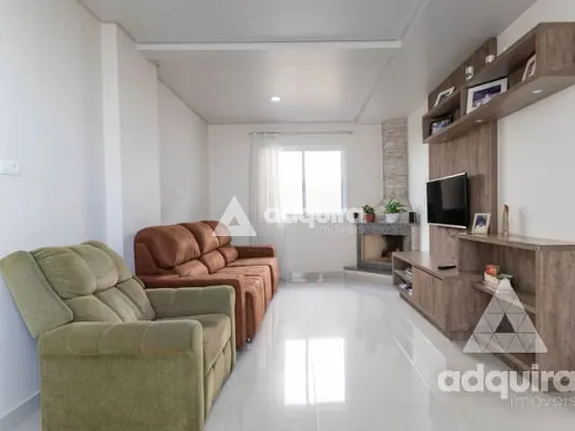 Casa com 405m² 4 quartos e 5 banheiros, à venda, no bairro Estrela em Ponta Grossa
