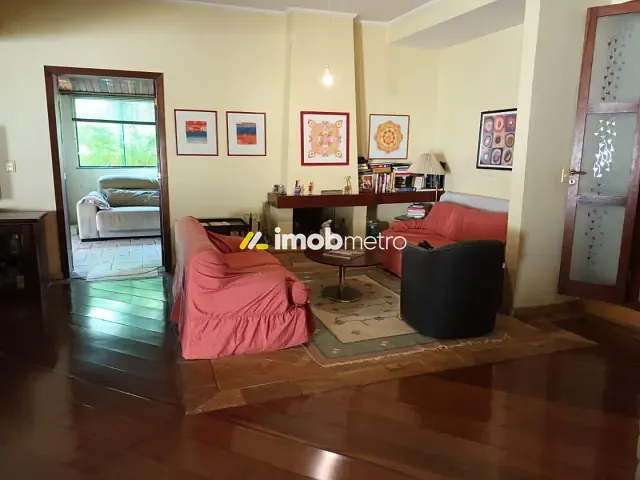 Casa com 1240m² 4 quartos e 5 banheiros, à venda, no bairro Gramado em Campinas