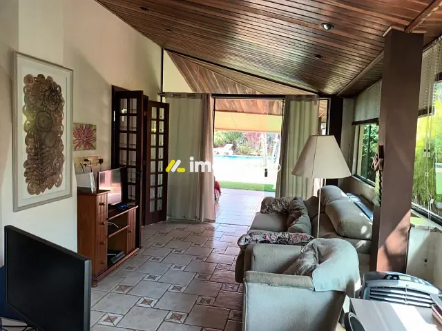 Casa com 1240m² 4 quartos e 5 banheiros, à venda, no bairro Gramado em Campinas