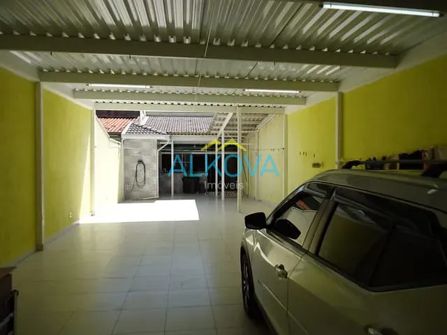 Casa com 174m² 1 quarto e 2 banheiros, à venda, no bairro Bosque dos Eucaliptos em São José dos Campos